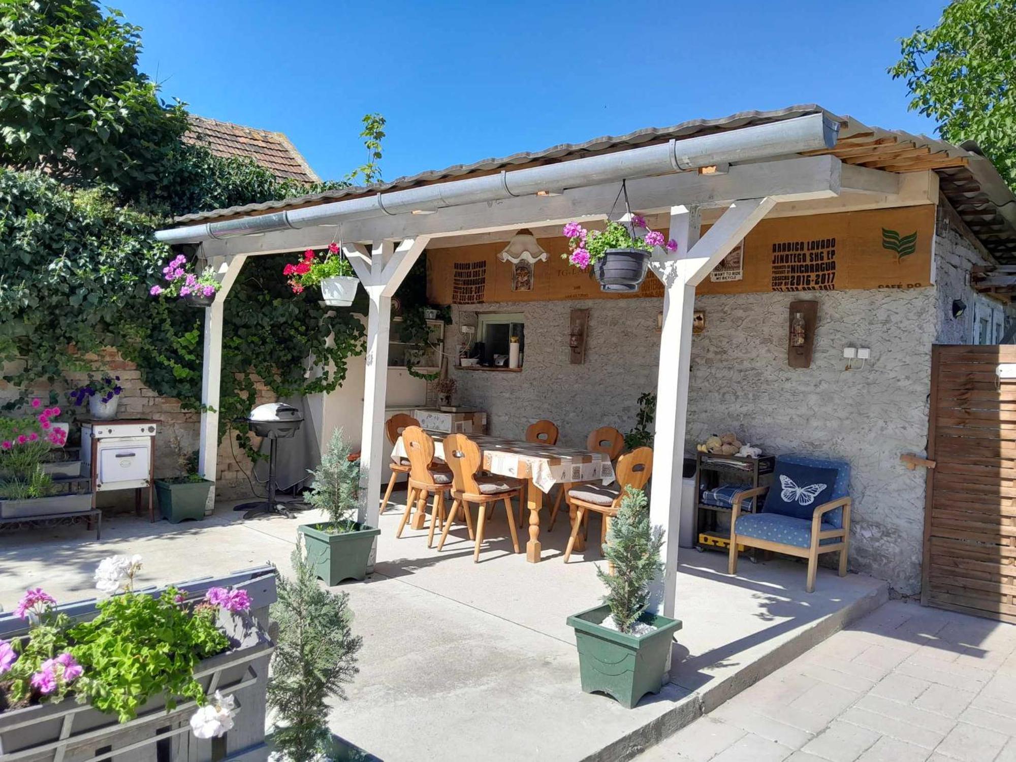 Edina Vintage Vendégház Mosonmagyaróvár Exterior foto